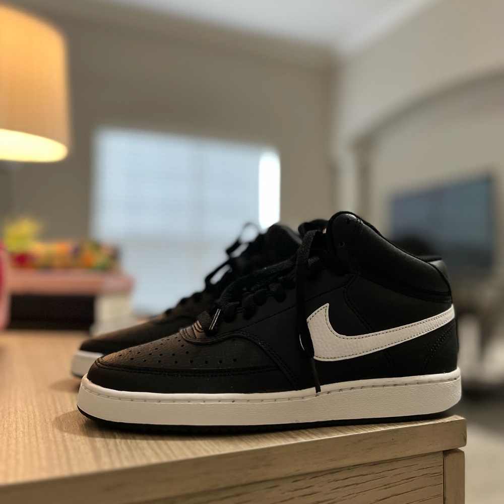 Nike Court Vision Mid - Women’s 7.5 - brand new, never worn